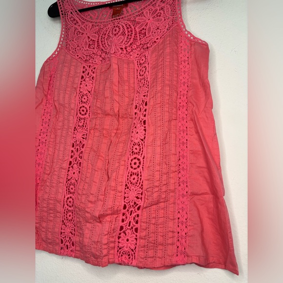 SUNDANCE PINK EYELIT TANK TOP BLOUSE SZ MEDIUM - Picture 2 of 8